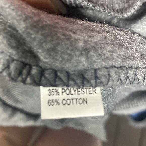 Hangover hoodie, unbranded size large juniors size - Picture 3 of 3